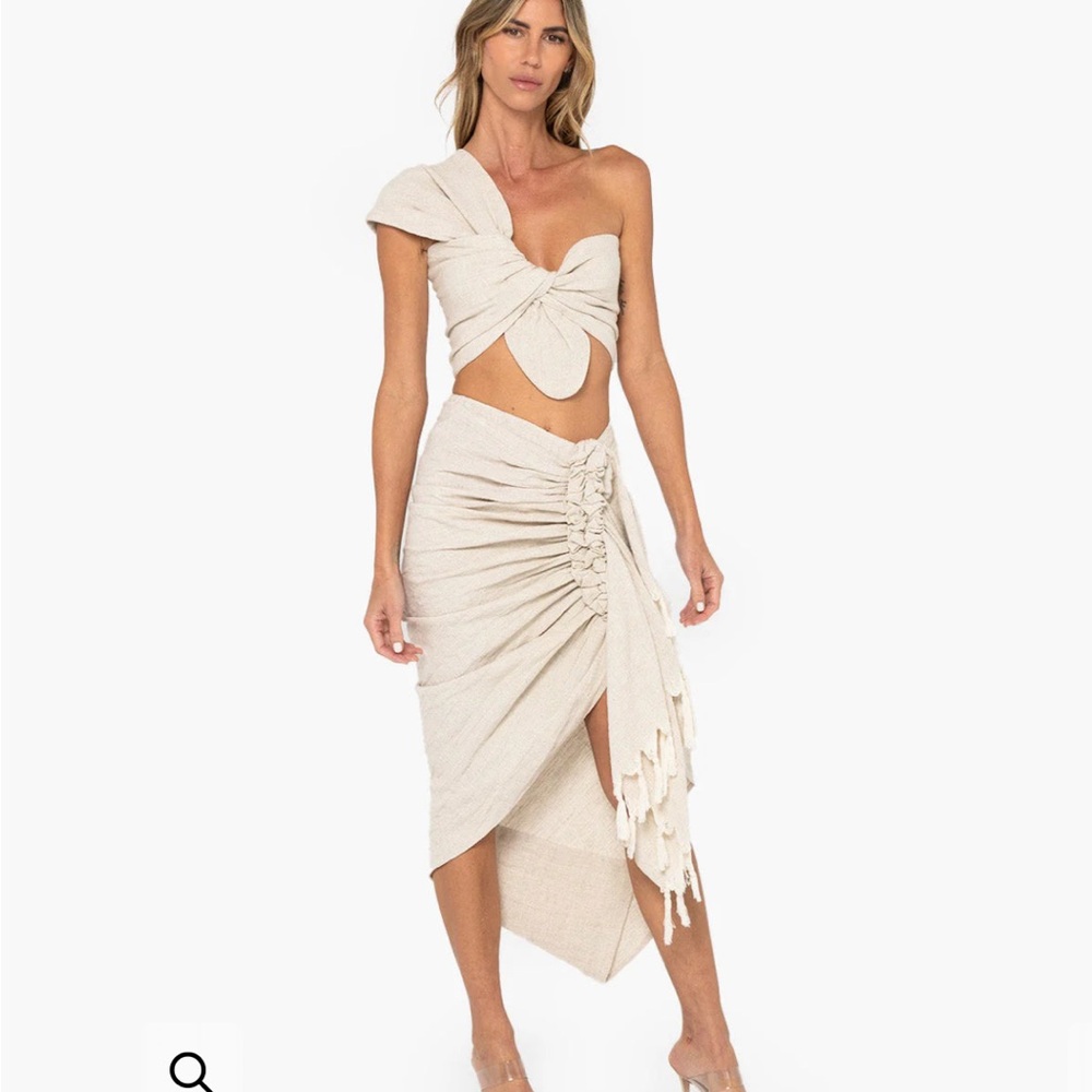 ❤️… JBQ Elegant Cream Women's Skirt
